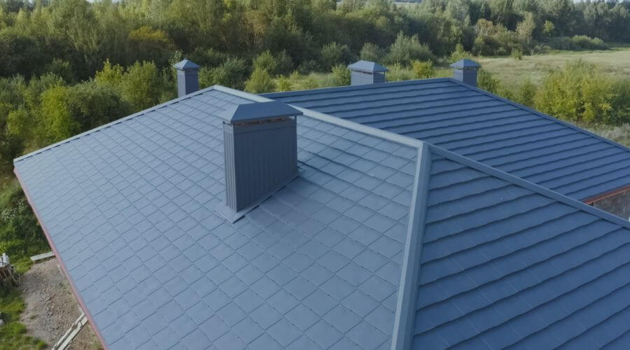 Professional gutter cleaning in Wolcottville, IN